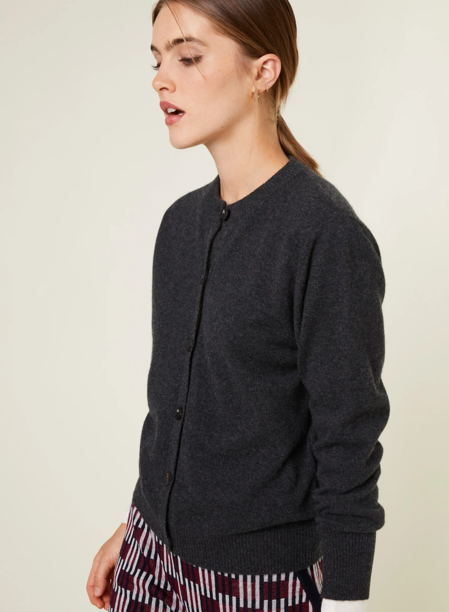 Maison Montagut Cardigan Boutonne Col Rond En Cachemire - Ari>Femme Vestes Et Gilets