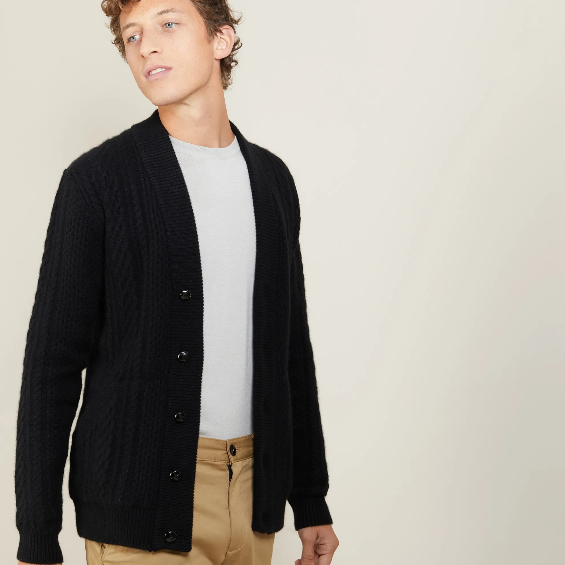 Maison Montagut Cardigan Boutonne En Cachemire 4 Fils - Londres>Homme Vestes Et Gilets