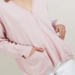 Maison Montagut Cardigan Col V En Cachemire - Brune><noscript><img width=