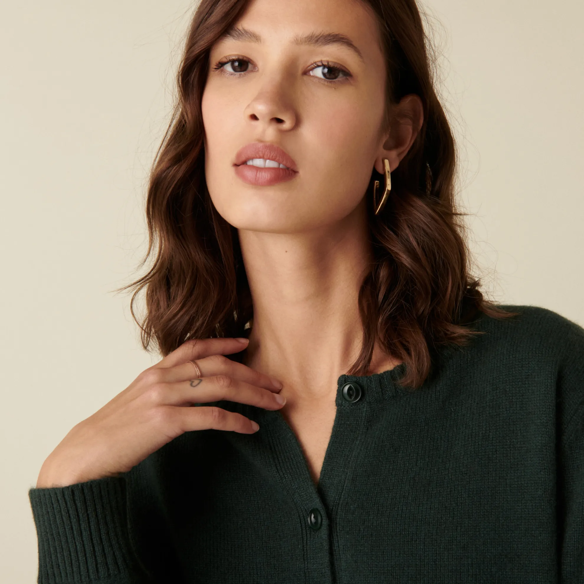 Maison Montagut Cardigan En Cachemire Col Rond Boutonne - Adelys>Femme Vestes Et Gilets