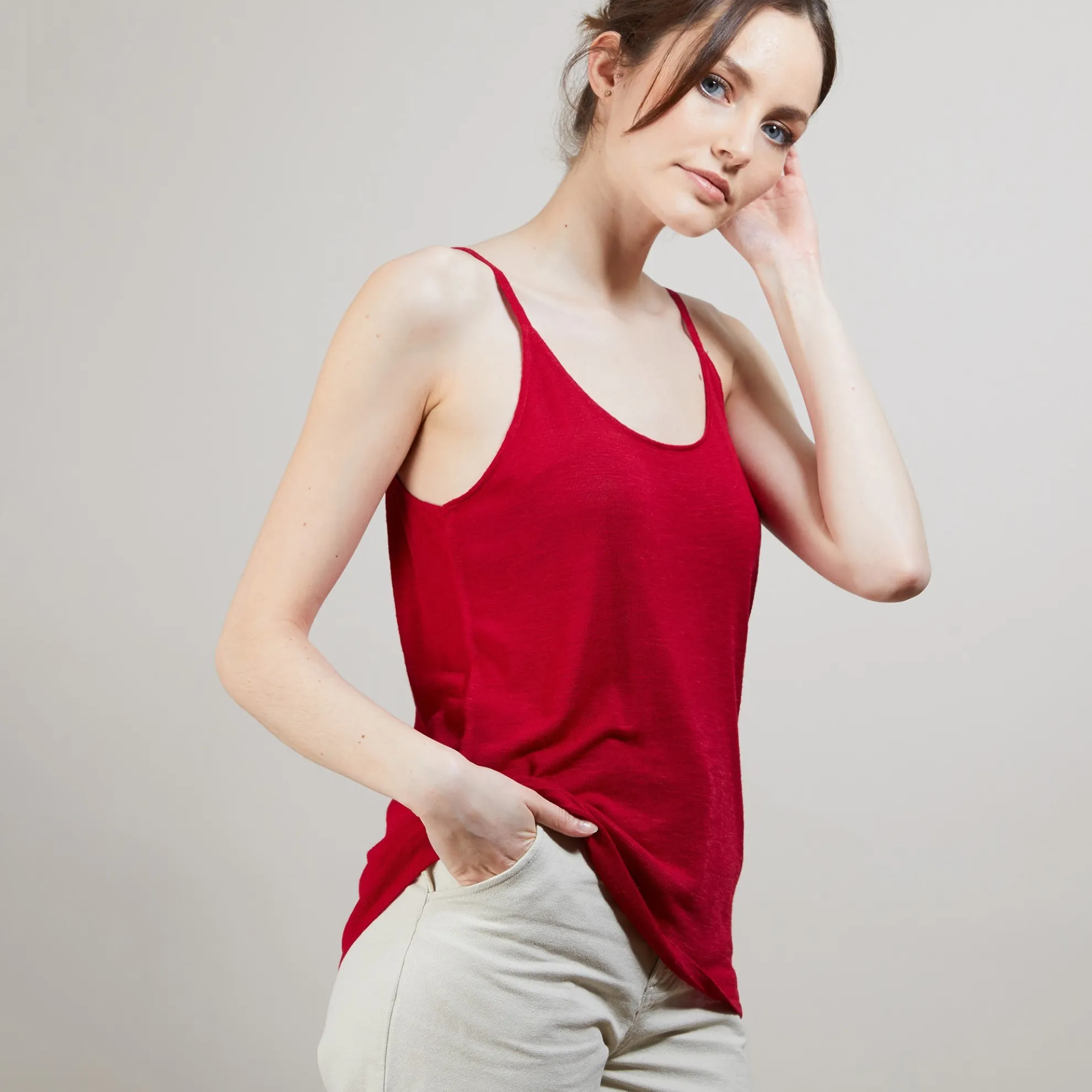 Maison Montagut Debardeur A Fines Bretelles En Lin Flamme - Bajah>Femme Débardeurs