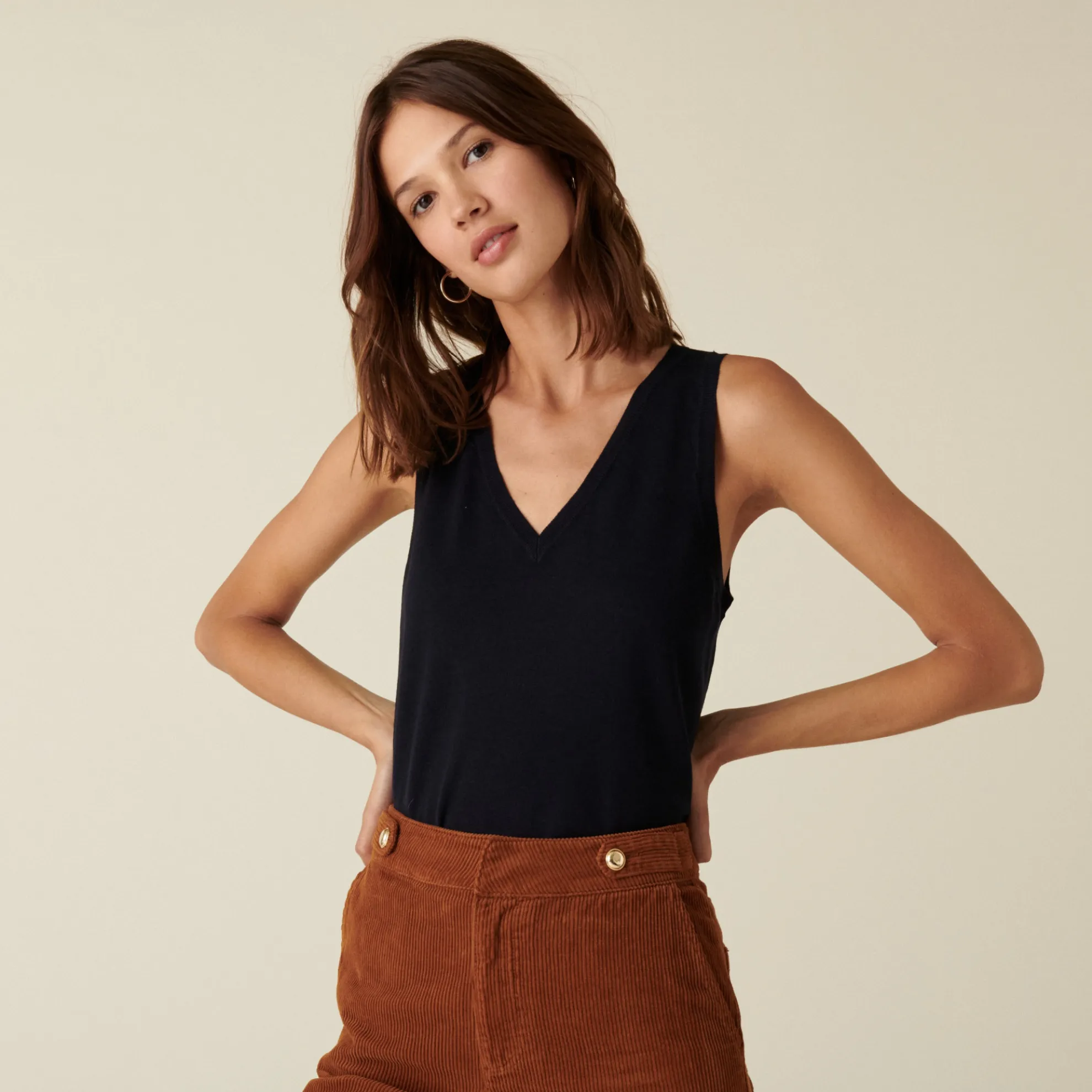 Maison Montagut Debardeur Col V A Point Jersey En Laine Merinos - Atta>Femme Débardeurs