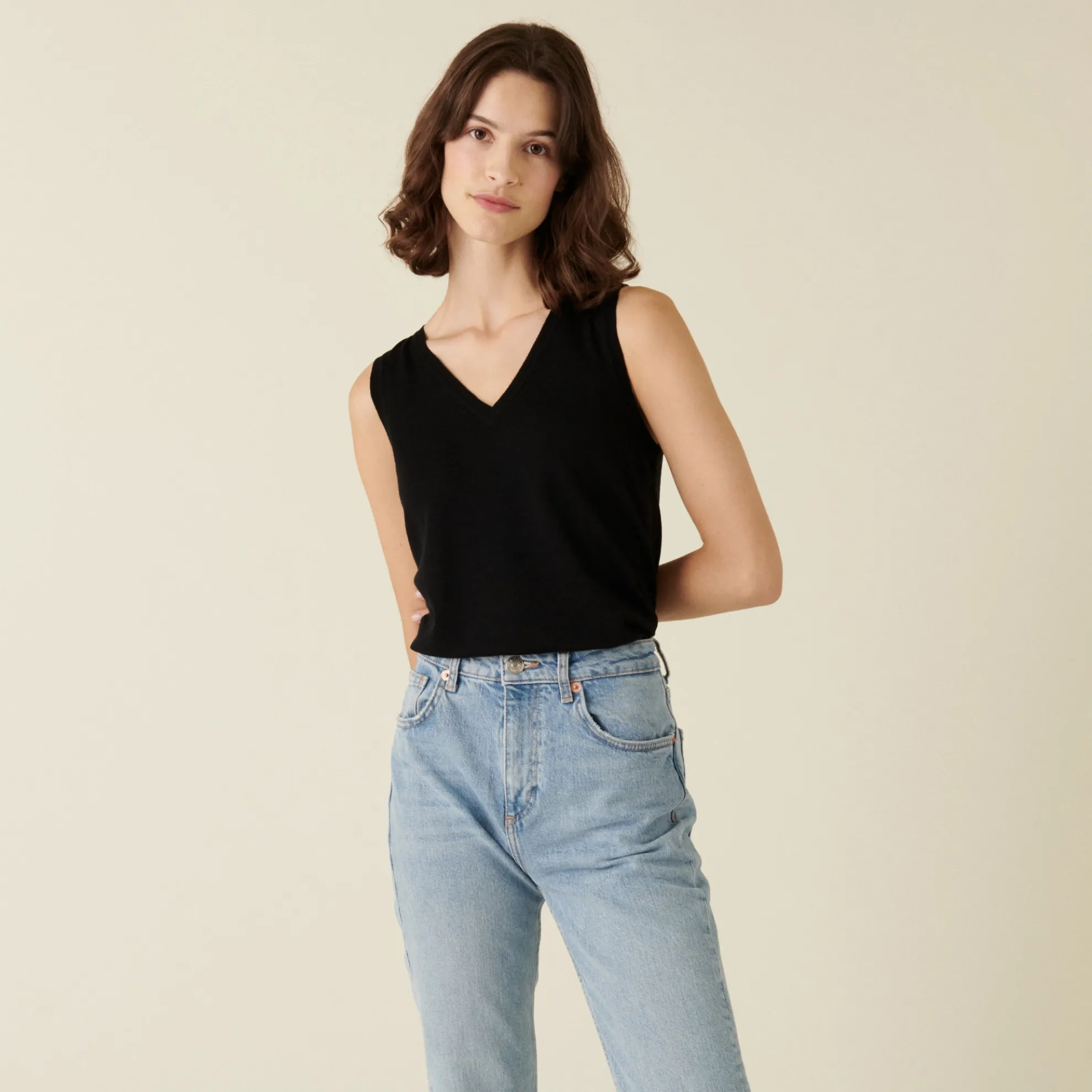 Maison Montagut Debardeur Col V A Point Jersey En Laine Merinos - Atta>Femme Débardeurs