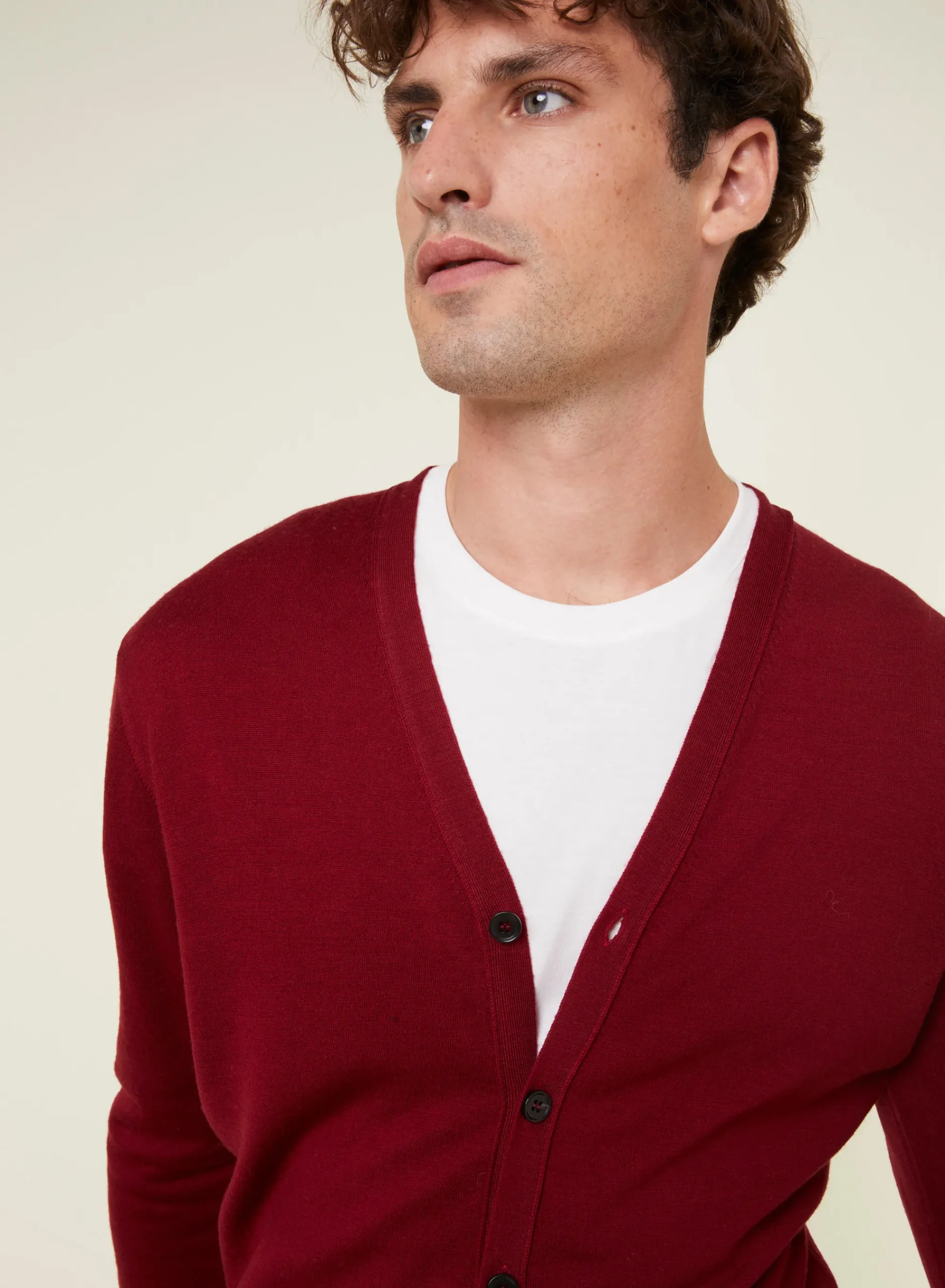 Maison Montagut Gilet Boutonne Avec Logo En Laine Merinos - Etienne>Homme Vestes Et Gilets