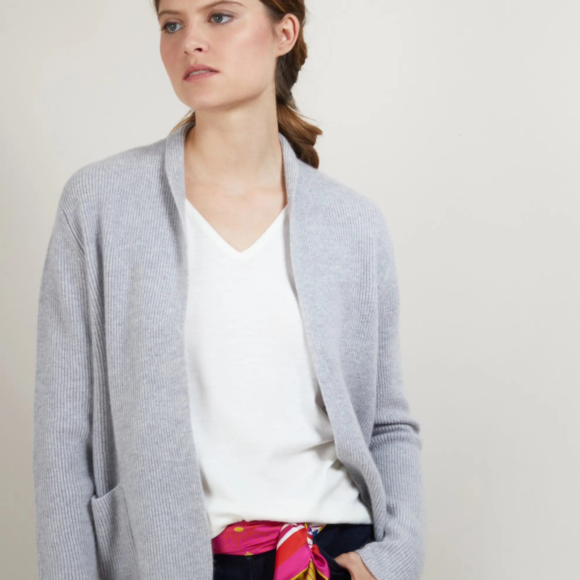 Maison Montagut Gilet Court En Cachemire Avec Poches - Basma>Femme Vestes Et Gilets