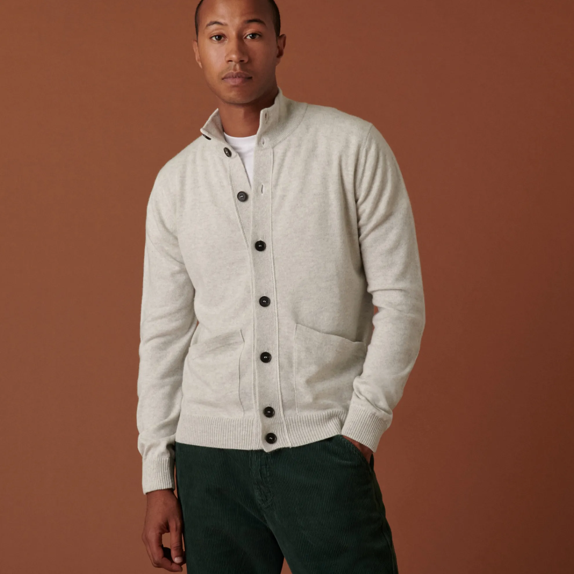 Maison Montagut Gilet En Cachemire Boutonne A Poches - Erwan>Homme Vestes Et Gilets