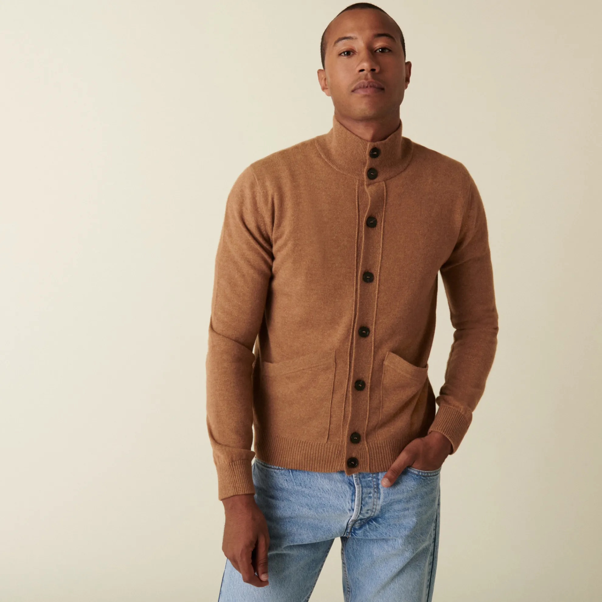 Maison Montagut Gilet En Cachemire Boutonne A Poches - Erwan>Homme Vestes Et Gilets