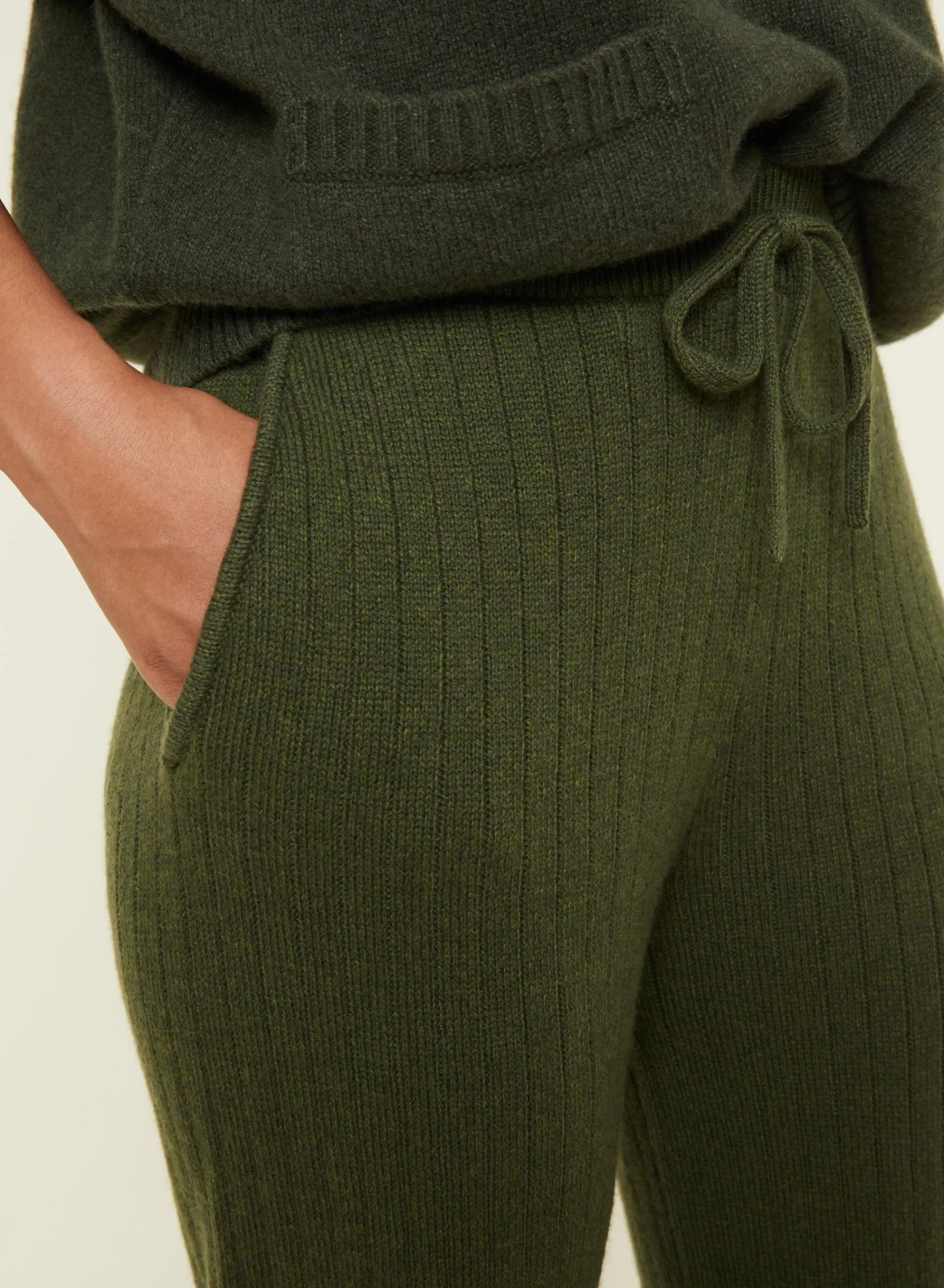 Maison Montagut Pantalon Fluide En Laine Et Cachemire - Galya>Femme Pantalons