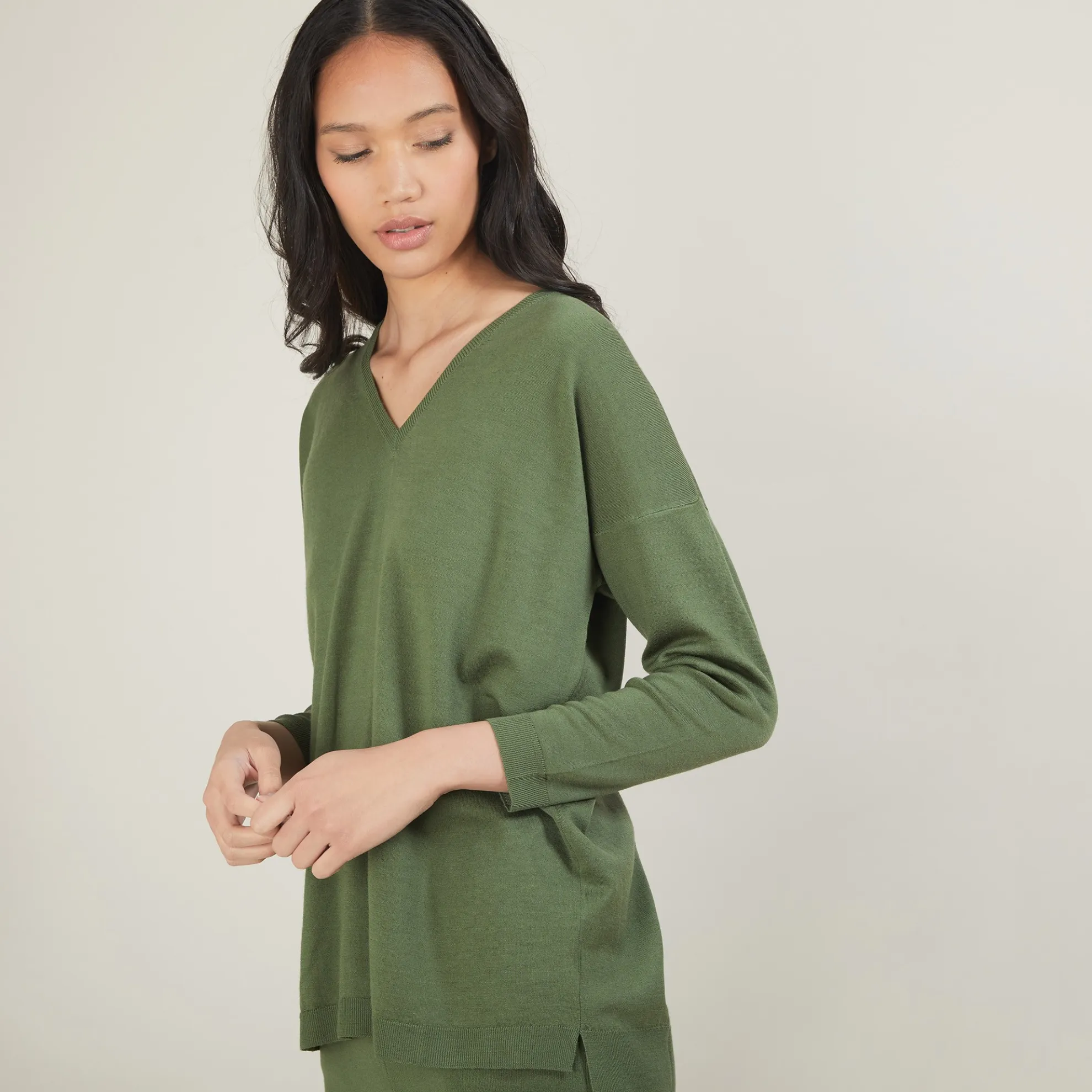 Maison Montagut Pull A Fentes Col V En Laine Merinos - Bernice>Femme Pulls
