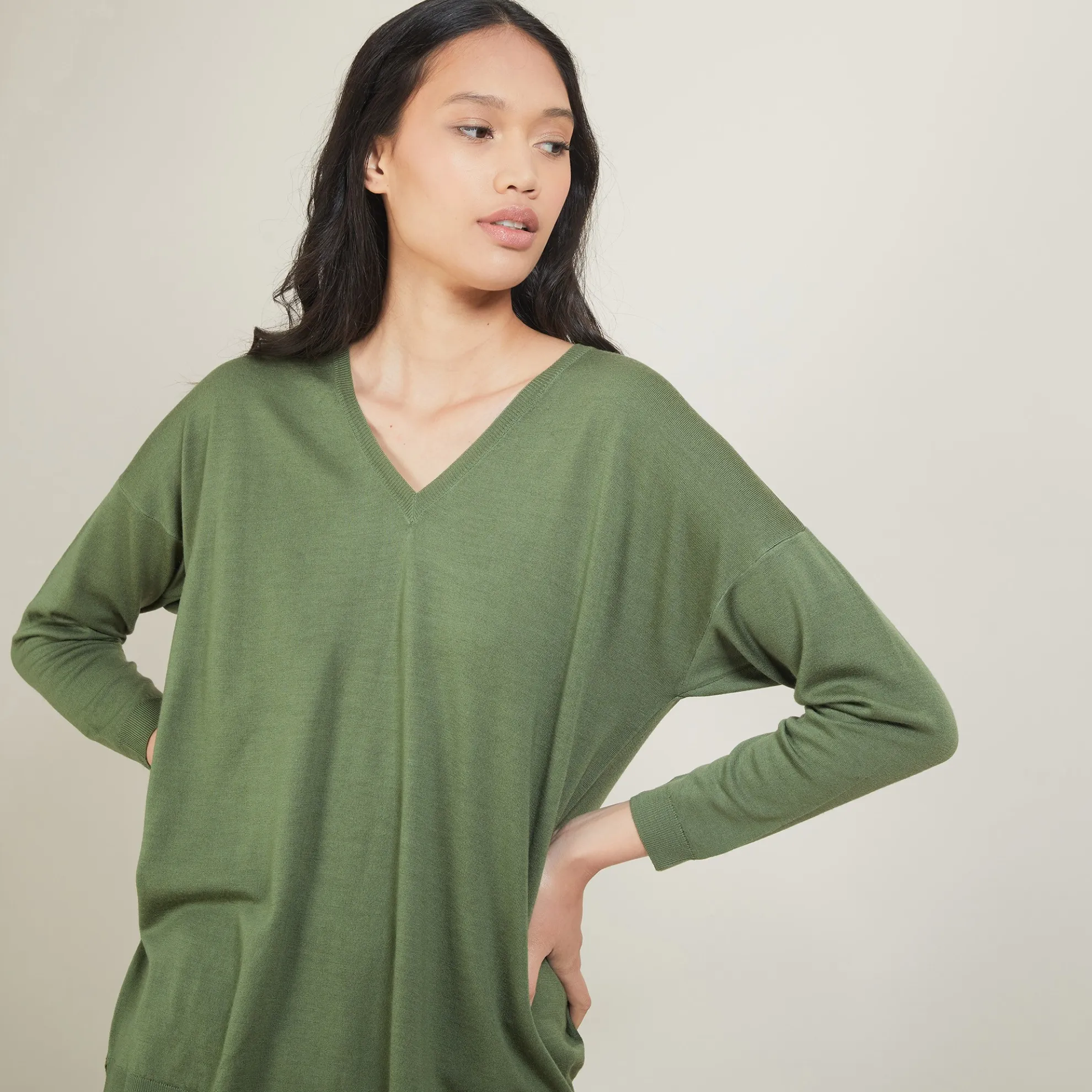 Maison Montagut Pull A Fentes Col V En Laine Merinos - Bernice>Femme Pulls