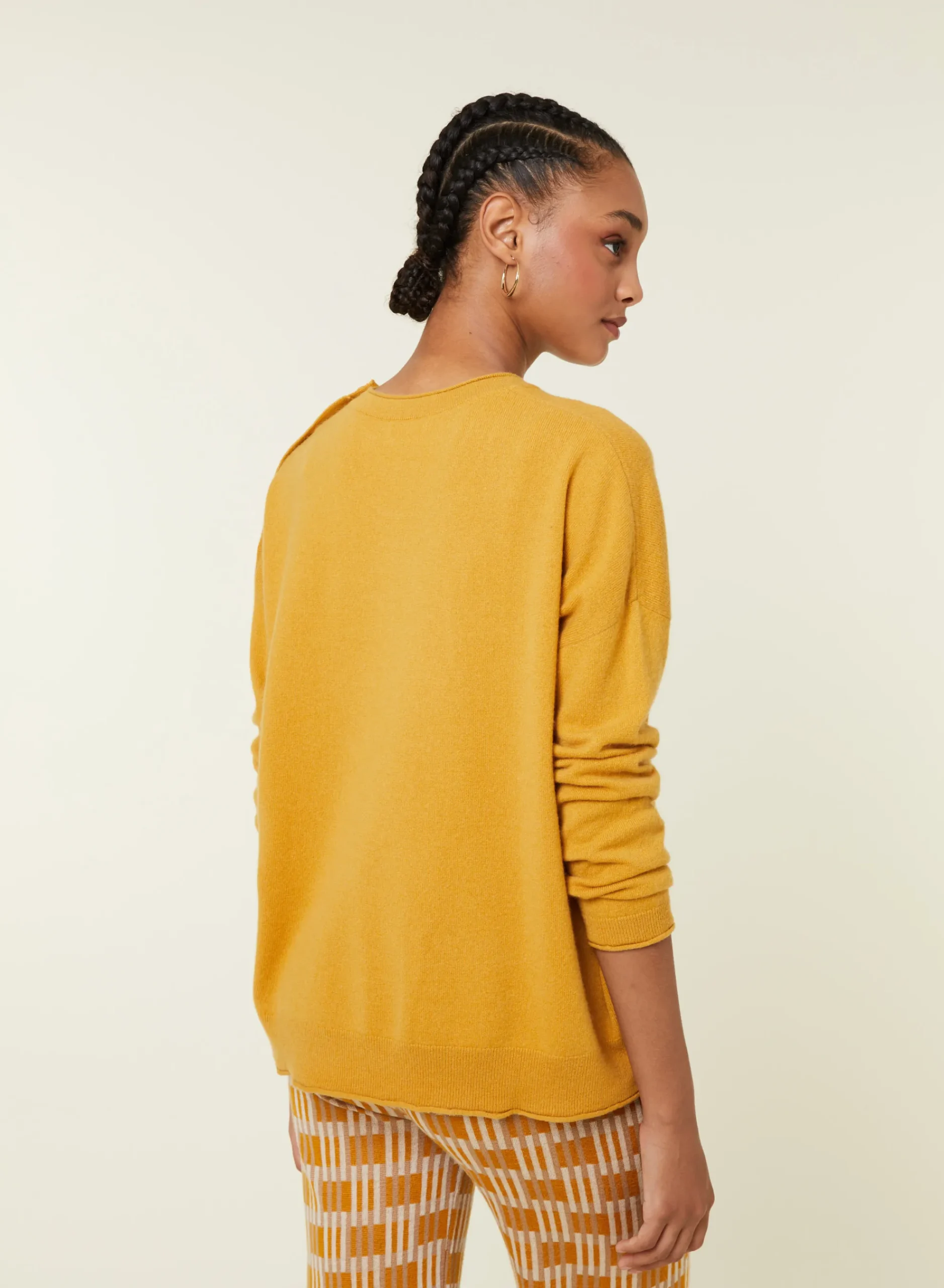 Maison Montagut Pull Ample Boutonne A Col Rond En Cachemire - Acene>Femme Pulls