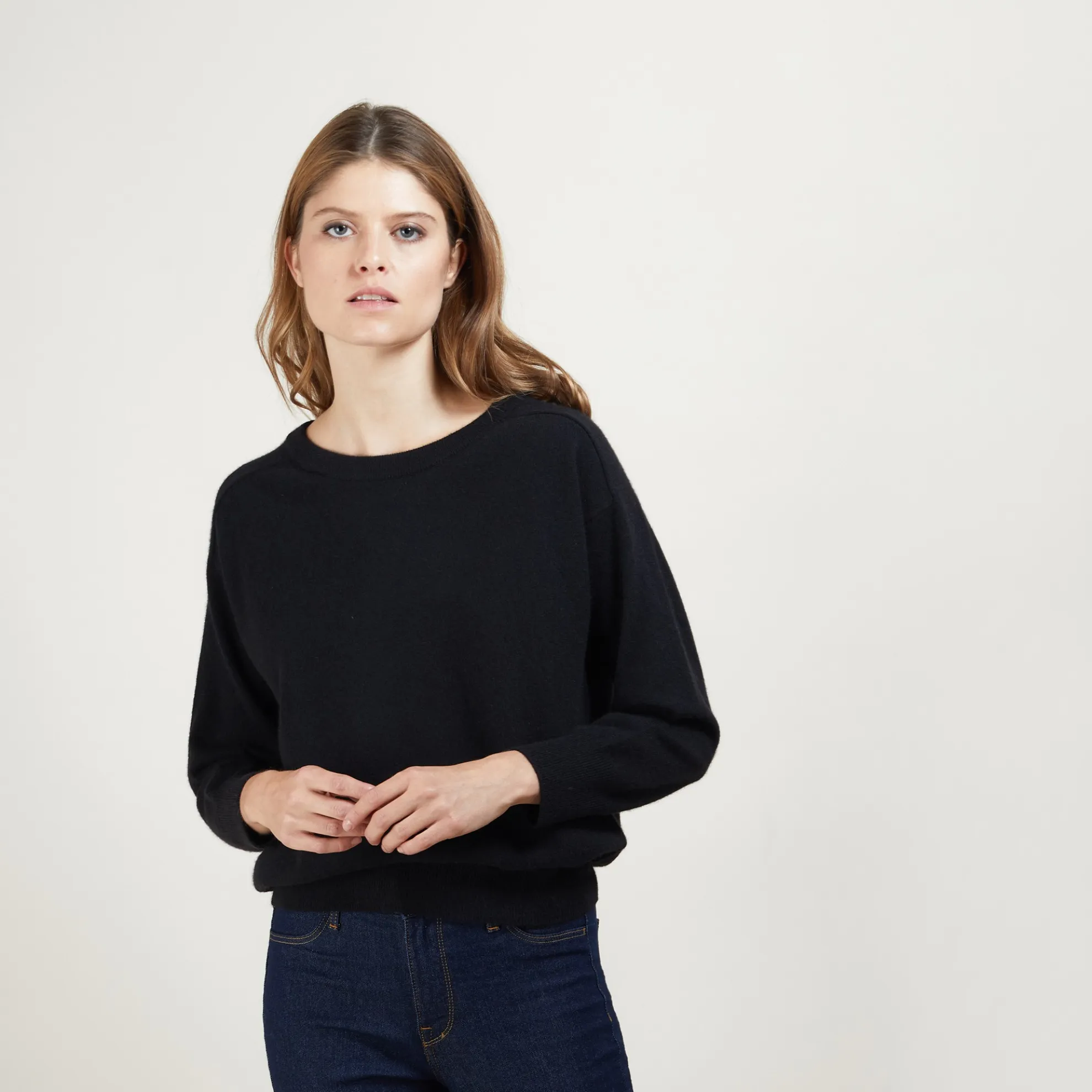 Maison Montagut Pull Col Rond Emmanchures Marteau En Cachemire - Bree>Femme Pulls