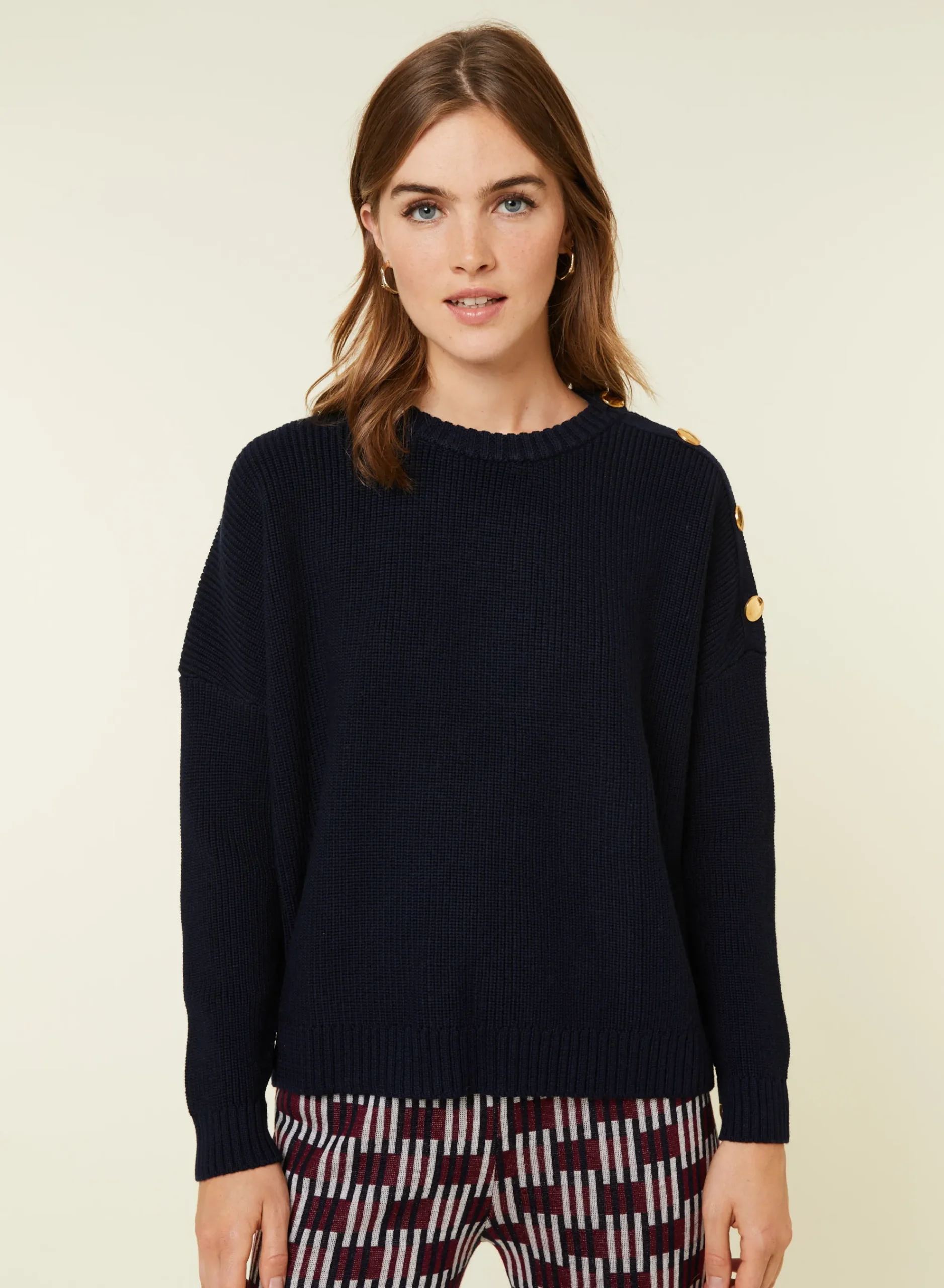 Maison Montagut Pull Col Rond Epaule Boutonnee En Laine Merinos - Gao>Femme Pulls