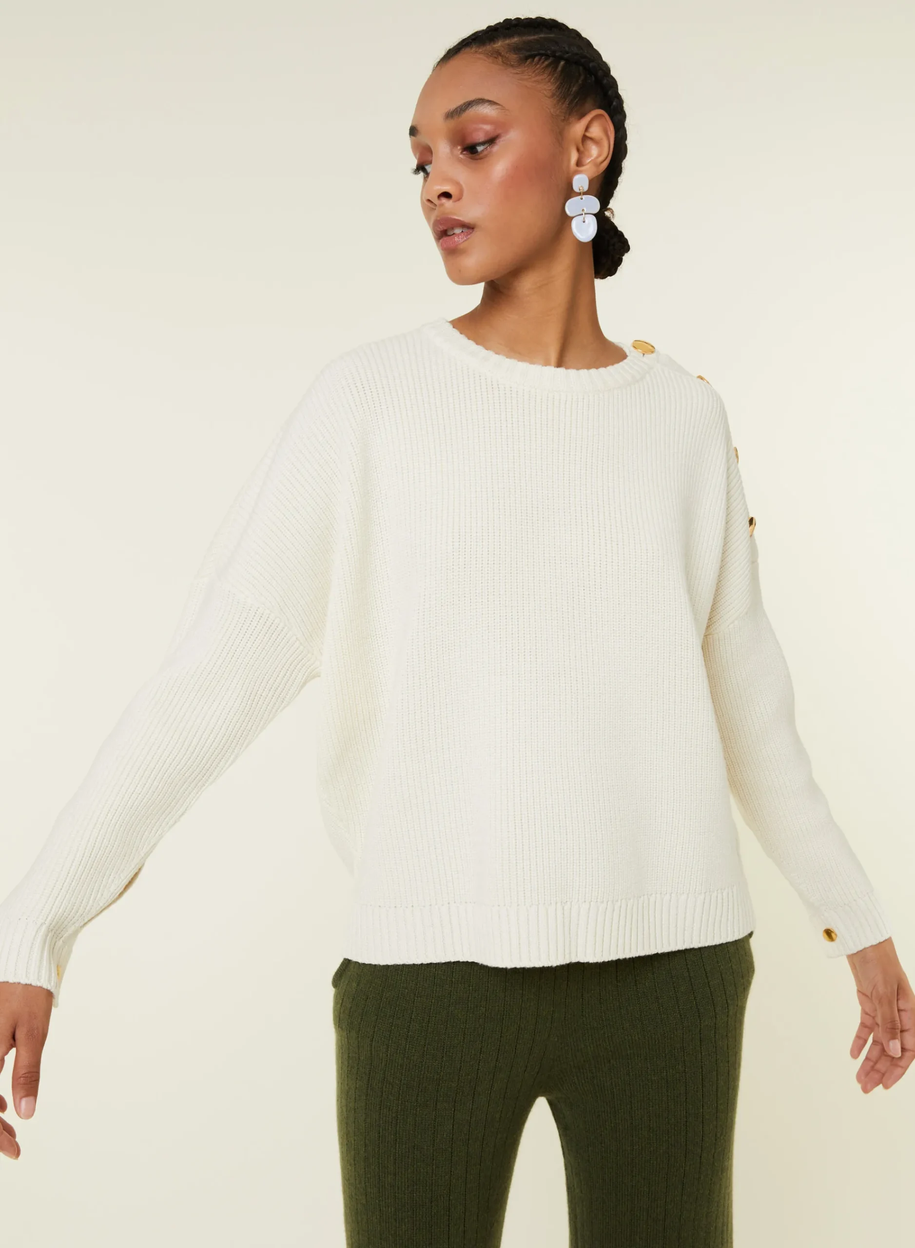 Maison Montagut Pull Col Rond Epaule Boutonnee En Laine Merinos - Gao>Femme Pulls