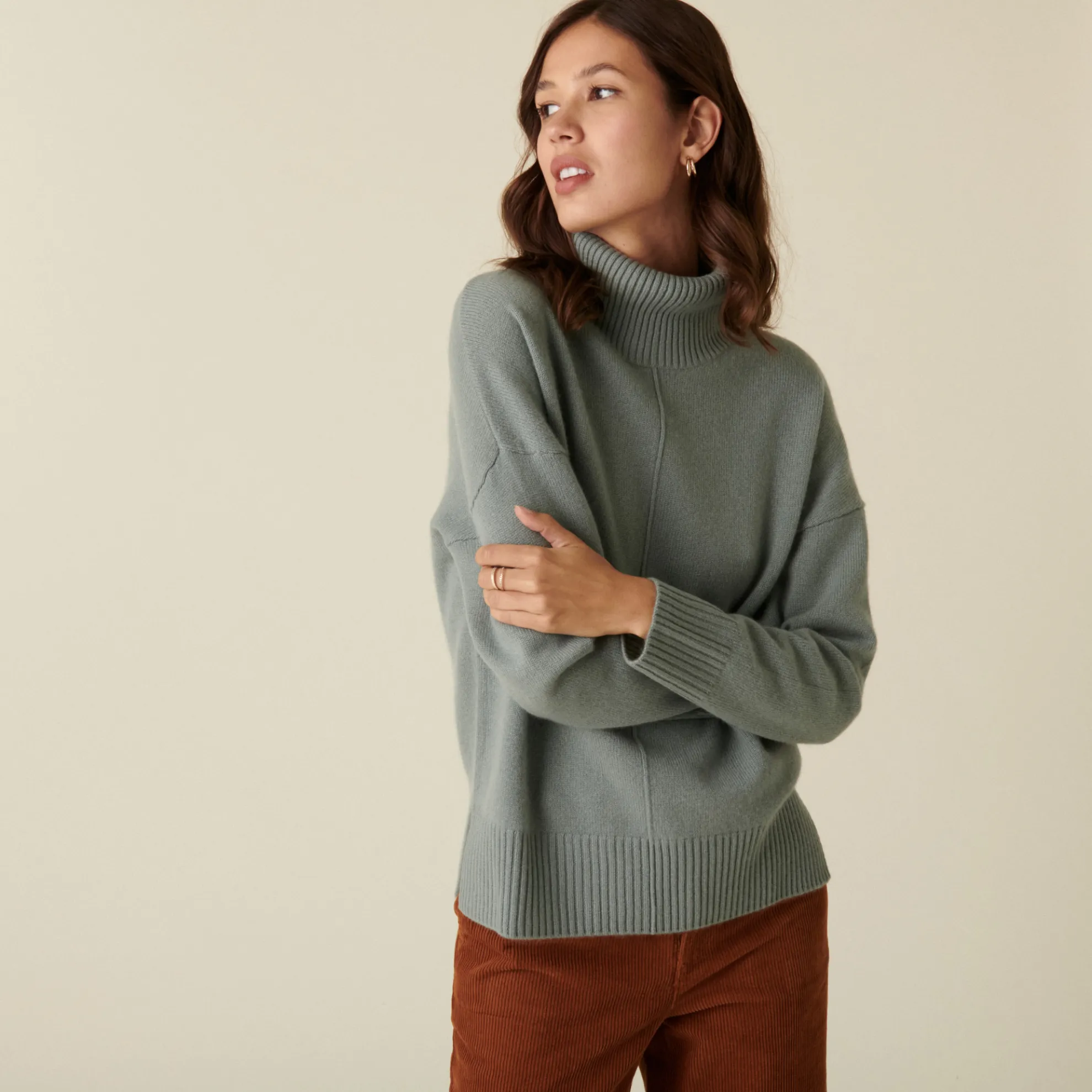 Maison Montagut Pull Col Roule A Fentes En Cachemire 4 Fils - Adena>Femme Pulls