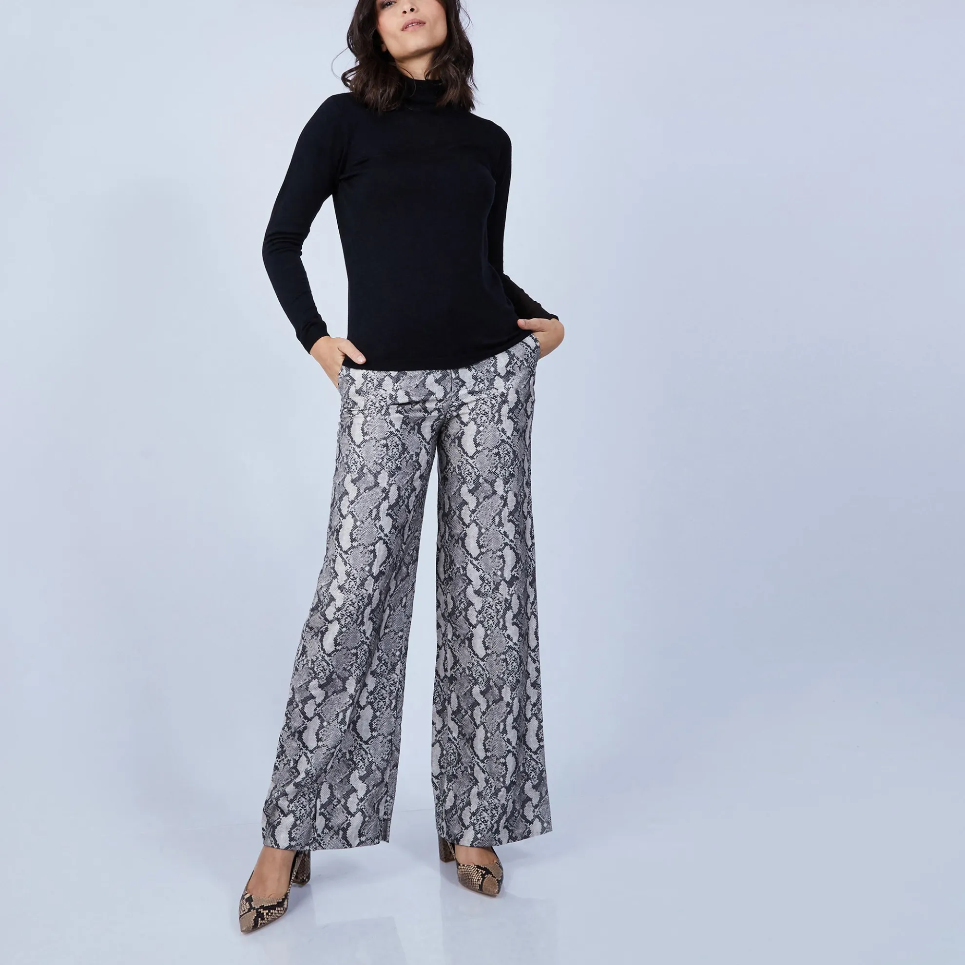 Maison Montagut Pull Col Roule En Laine Merinos - Bea>Femme Pulls