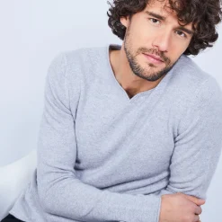 Maison Montagut Pull Col Tunisien En Cachemire - Olivier><noscript><img width=