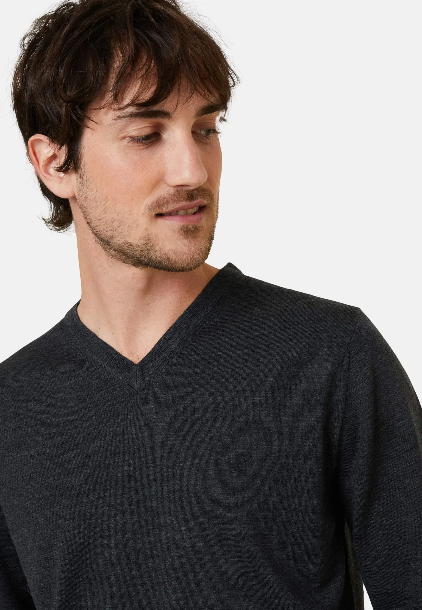 Maison Montagut Pull Col V Avec Logo En Laine Merinos - Elmo>Homme Pulls