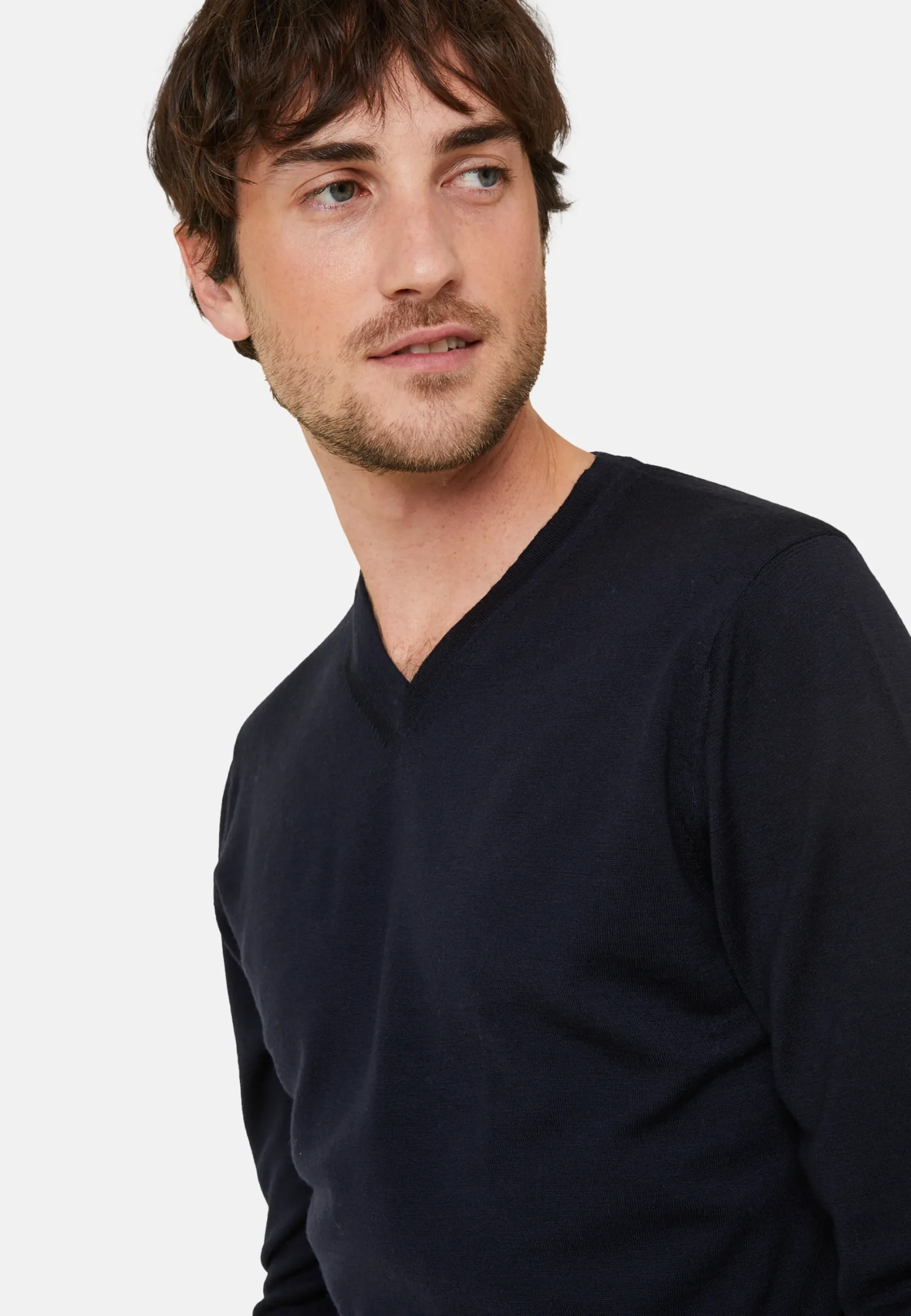 Maison Montagut Pull Col V Avec Logo En Laine Merinos - Elmo>Homme Pulls