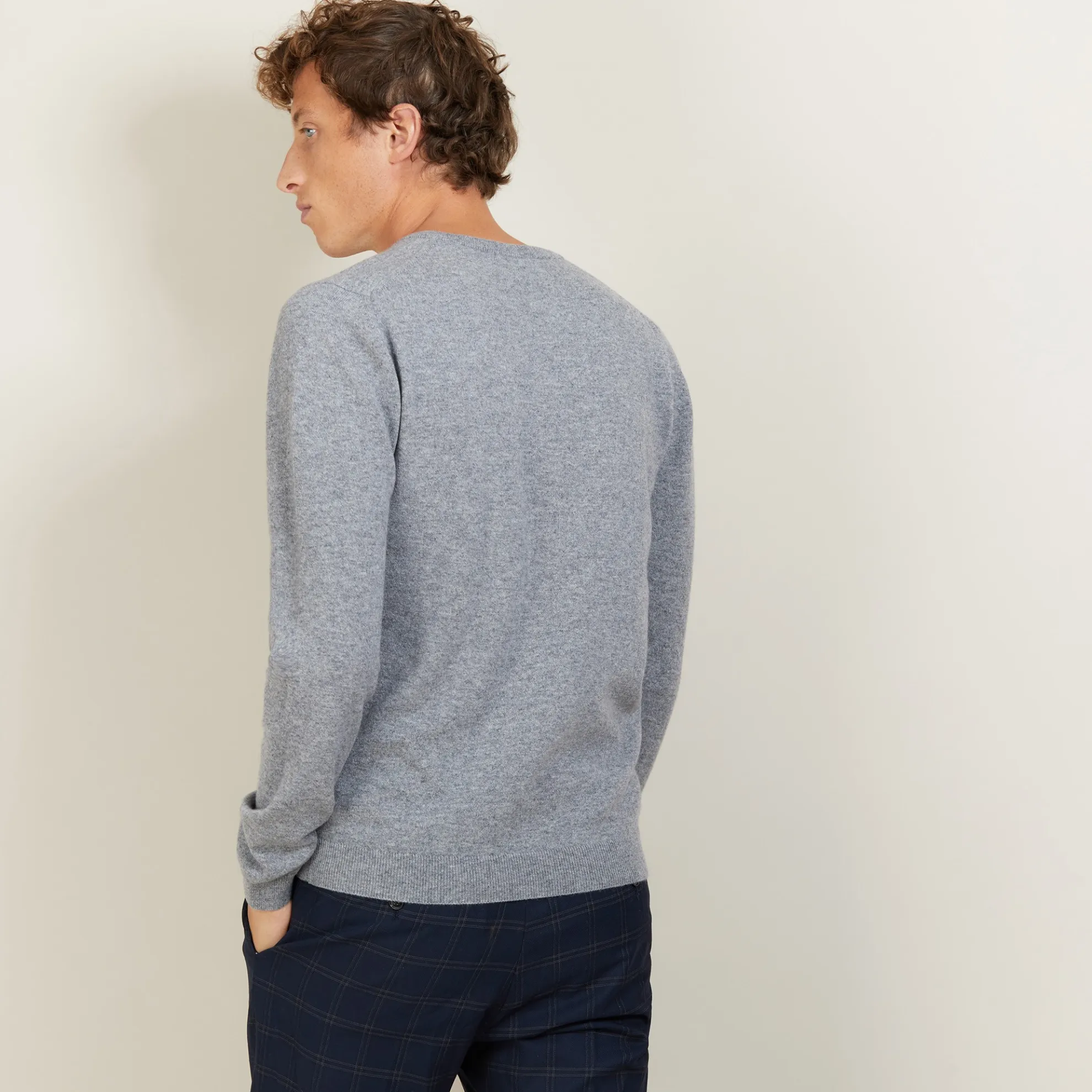 Maison Montagut Pull Col V En Cachemire - Benjamin>Homme Pulls