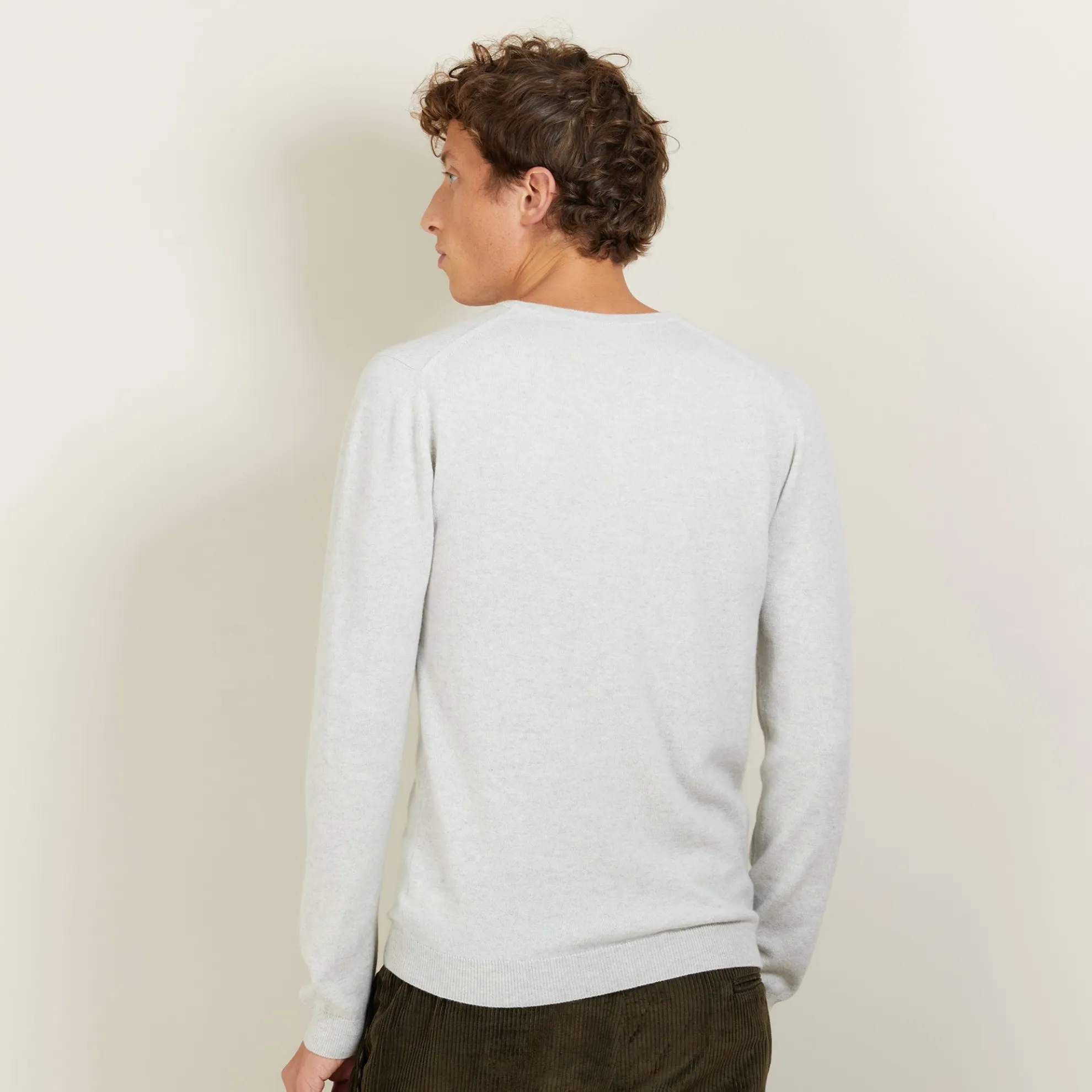 Maison Montagut Pull Col V En Cachemire - Benjamin>Homme Pulls