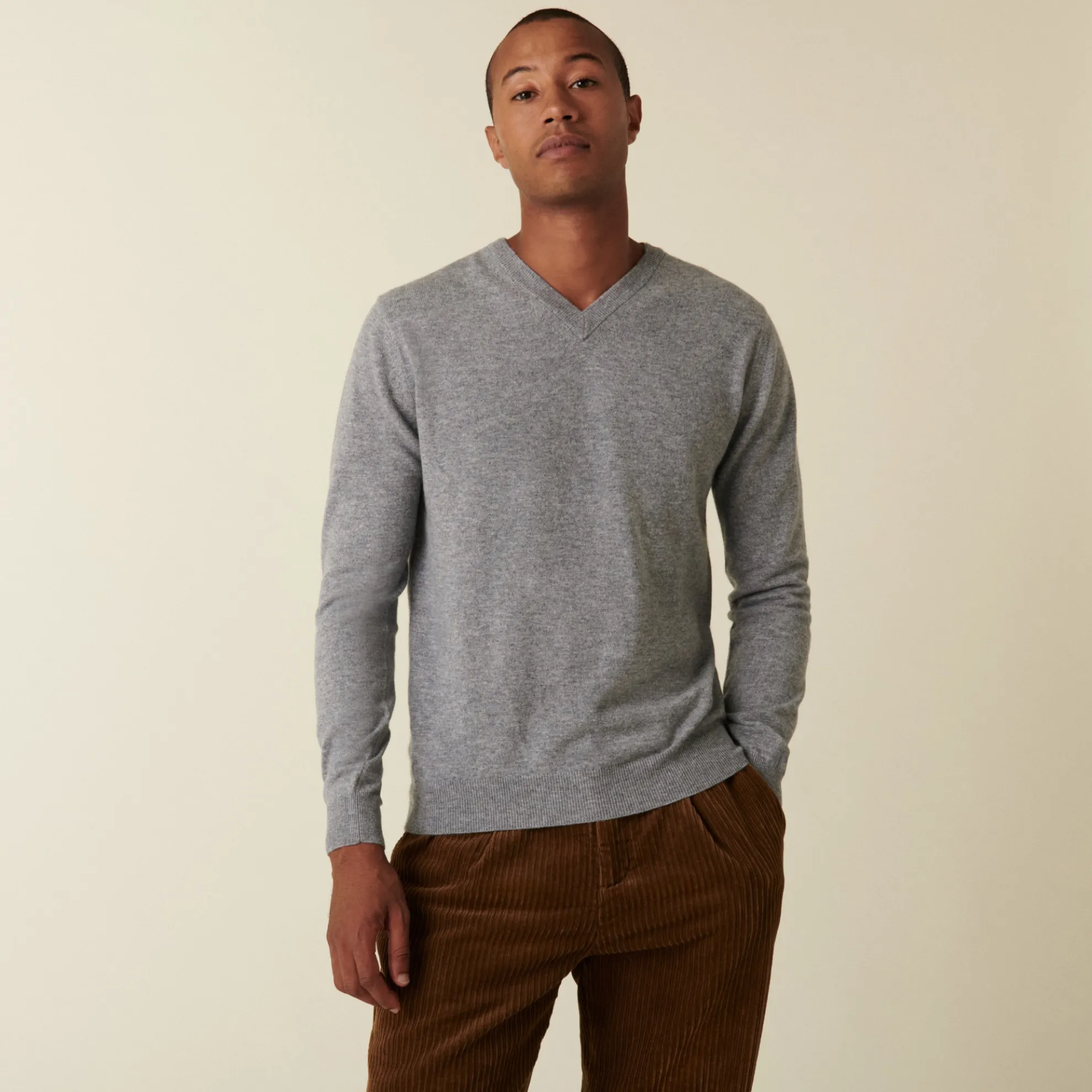 Maison Montagut Pull Col V En Cachemire - Evann>Homme Pulls