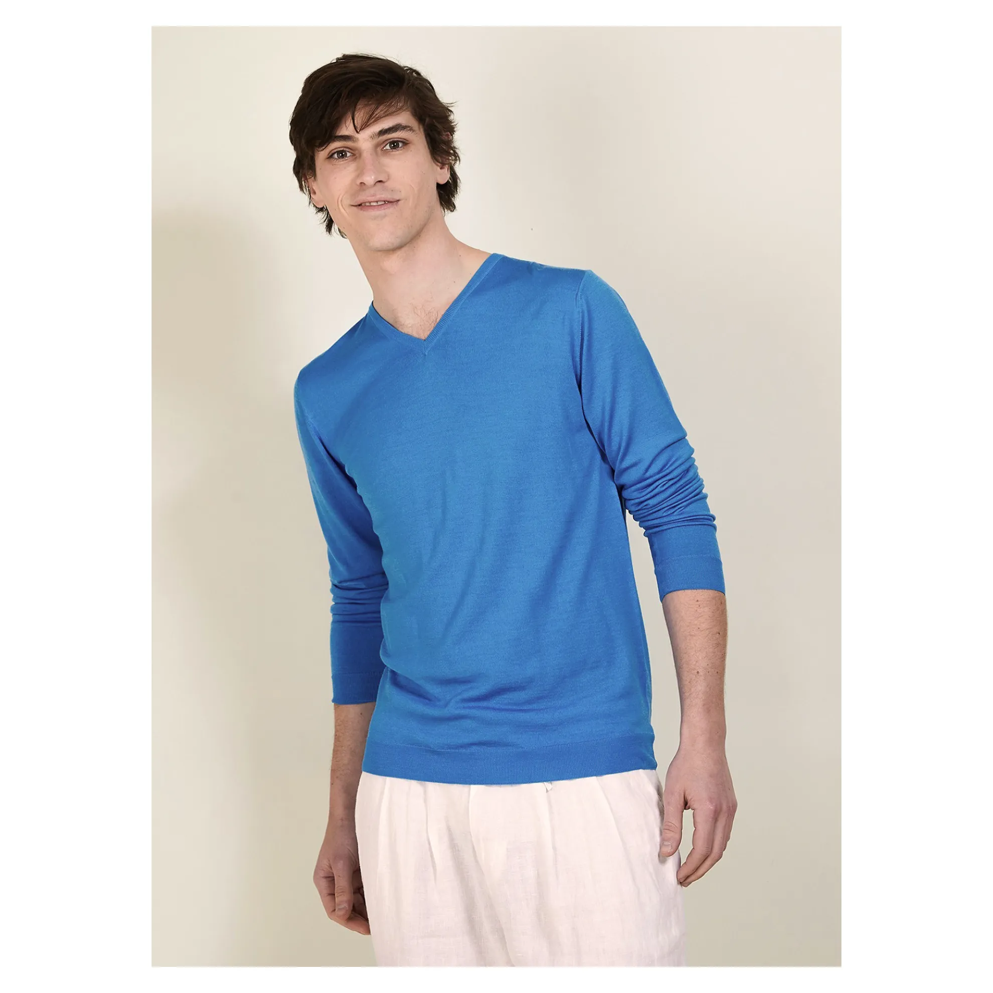Maison Montagut Pull Col V En Laine Et Soie - Basil>Homme Pulls