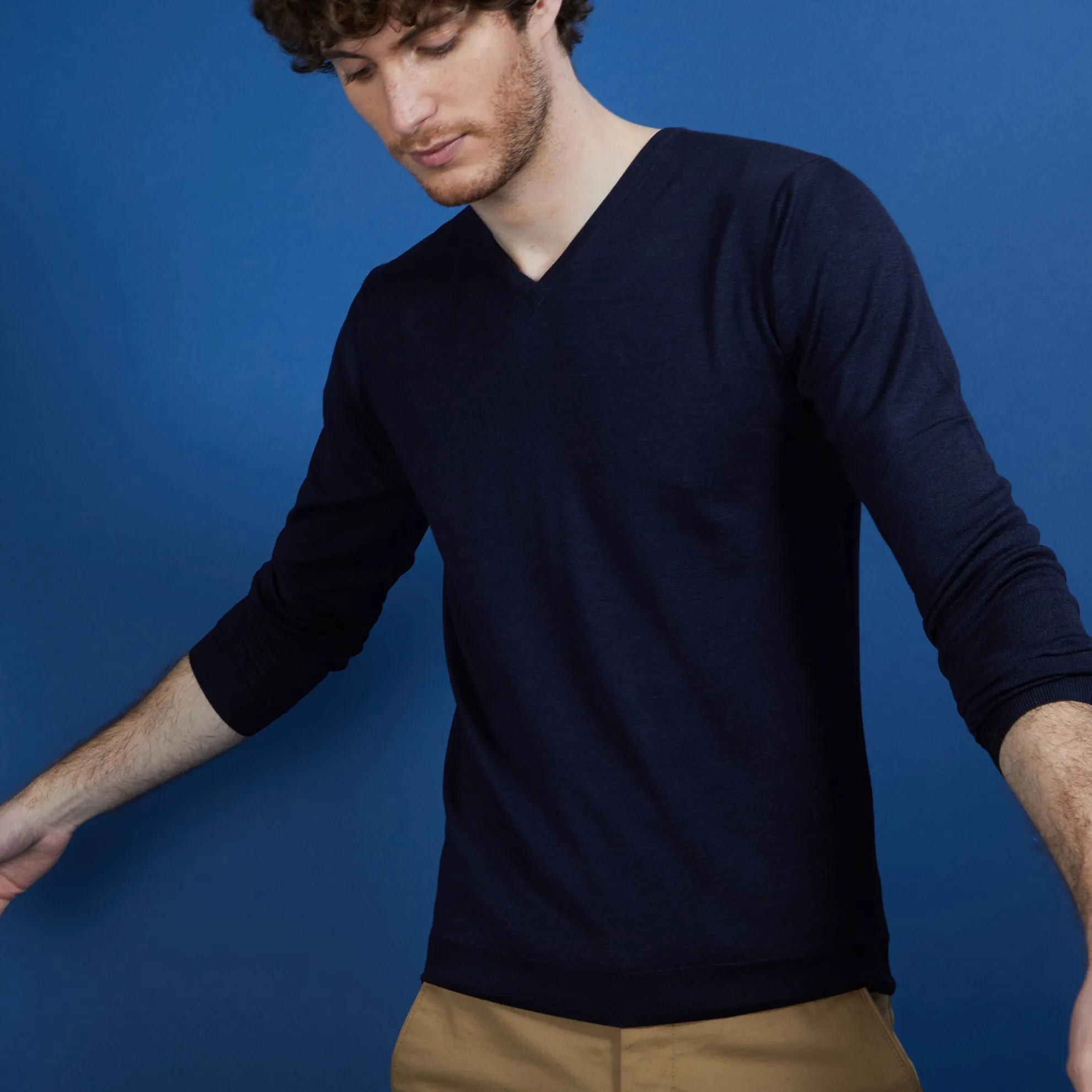 Maison Montagut Pull Col V En Laine Et Soie - Basil>Homme Pulls