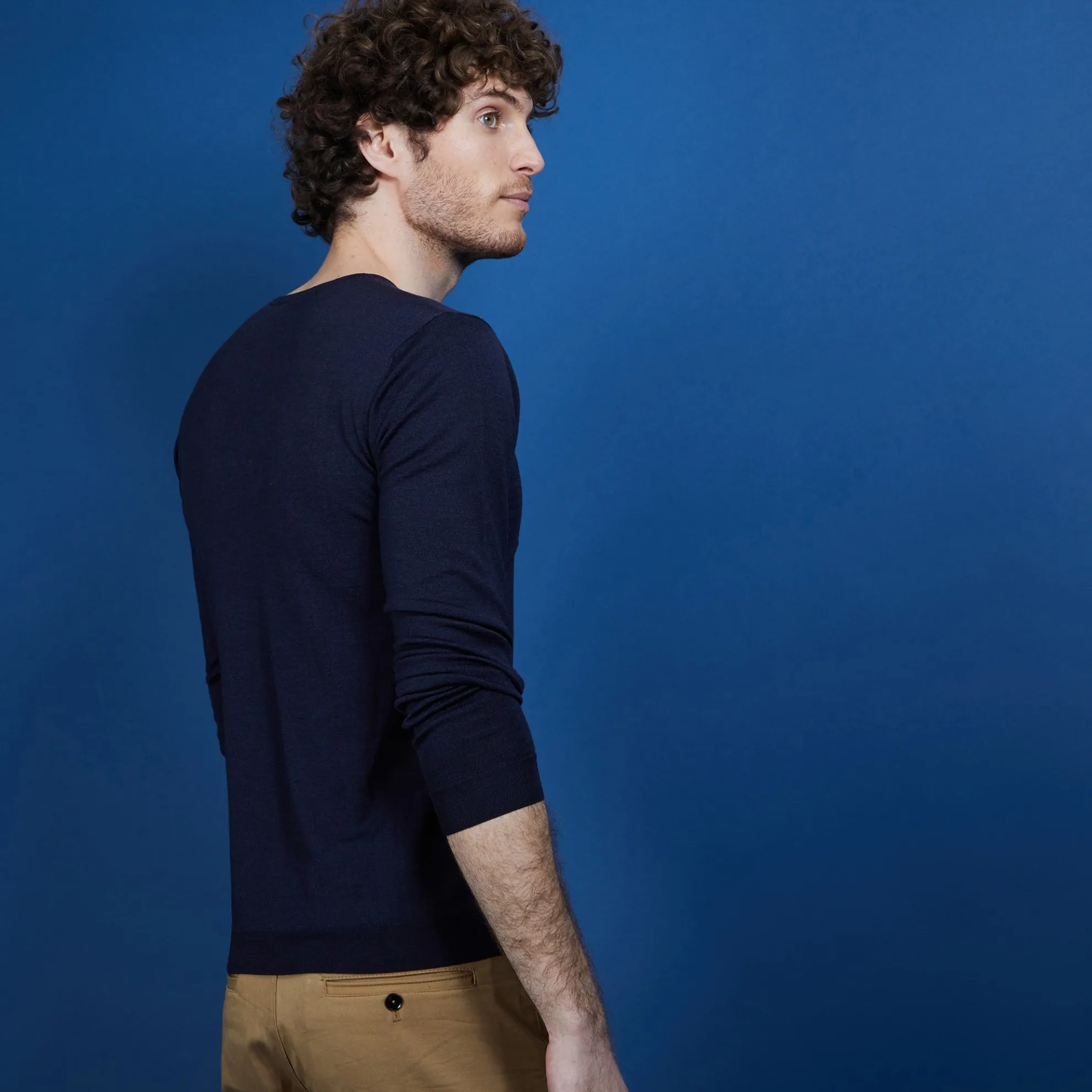 Maison Montagut Pull Col V En Laine Et Soie - Basil>Homme Pulls