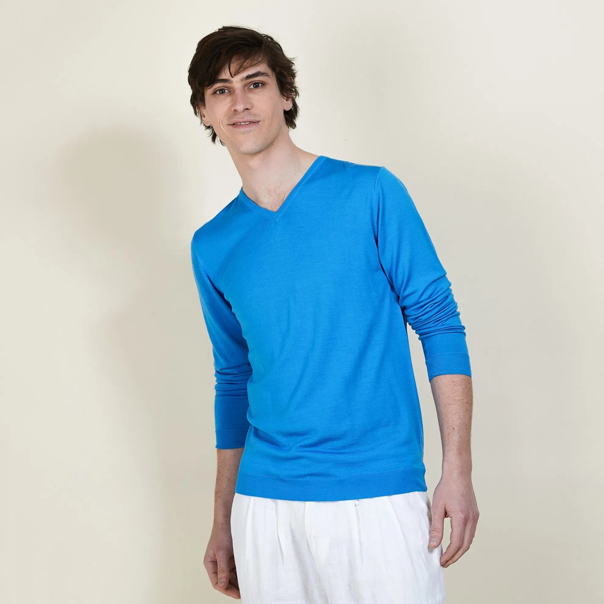 Maison Montagut Pull Col V En Laine Et Soie - Basil>Homme Pulls
