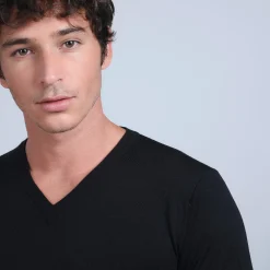 Maison Montagut Pull Col V En Laine Merinos - Badyss><noscript><img width=