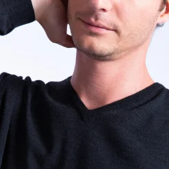 Maison Montagut Pull Col V En Laine Merinos - Fox><noscript><img width=