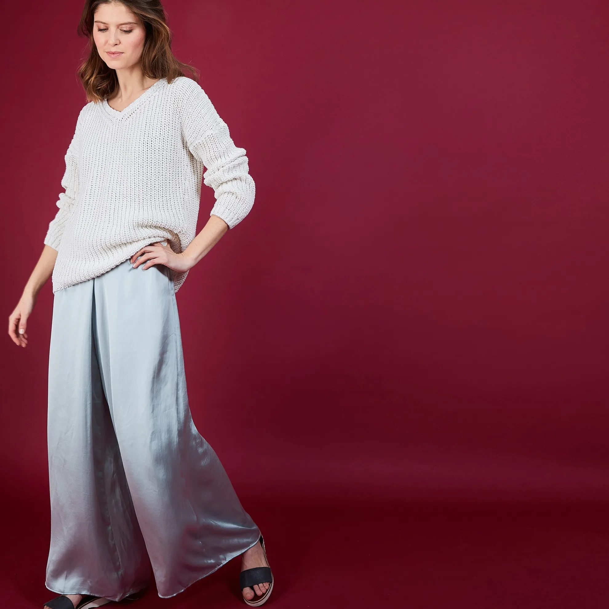 Maison Montagut Pull Col V En Maille Cotelee - Bulle>Femme Pulls