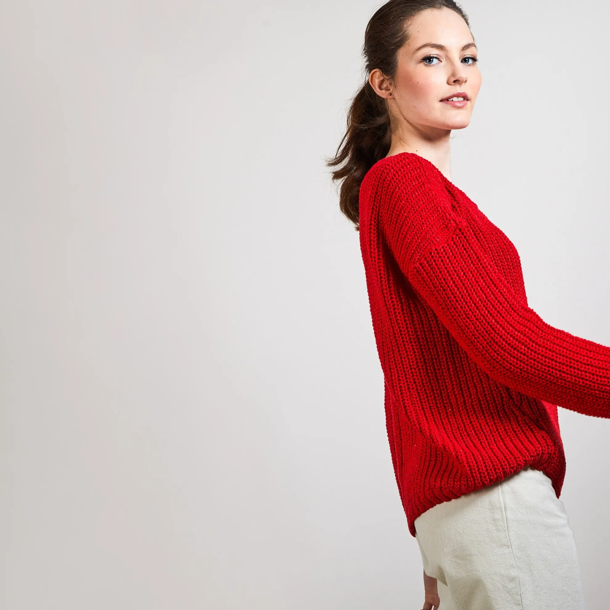 Maison Montagut Pull Col V En Maille Cotelee - Bulle>Femme Pulls