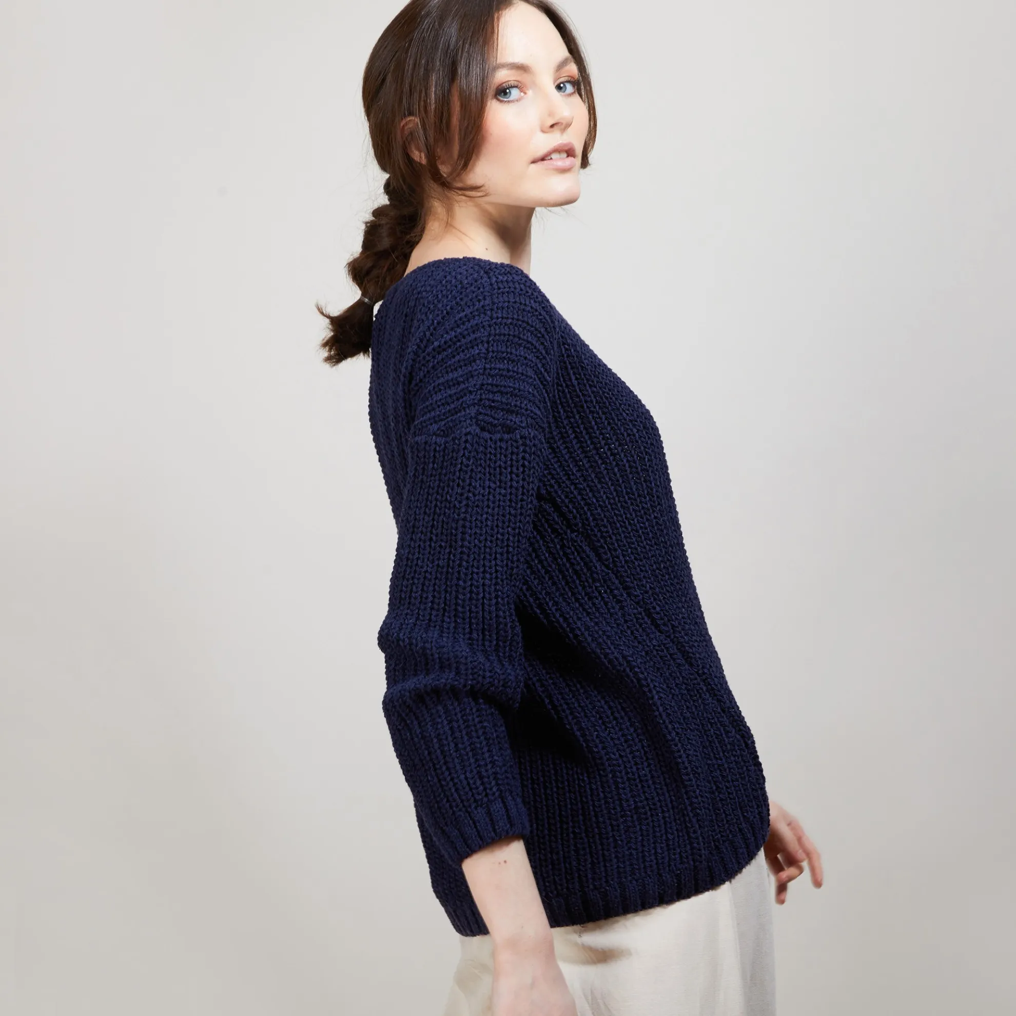 Maison Montagut Pull Col V En Maille Cotelee - Bulle>Femme Pulls