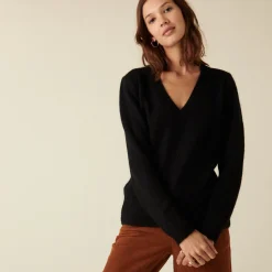 Maison Montagut Pull Col V En Mohair Finitions Bords Cotes - Astrid><noscript><img width=