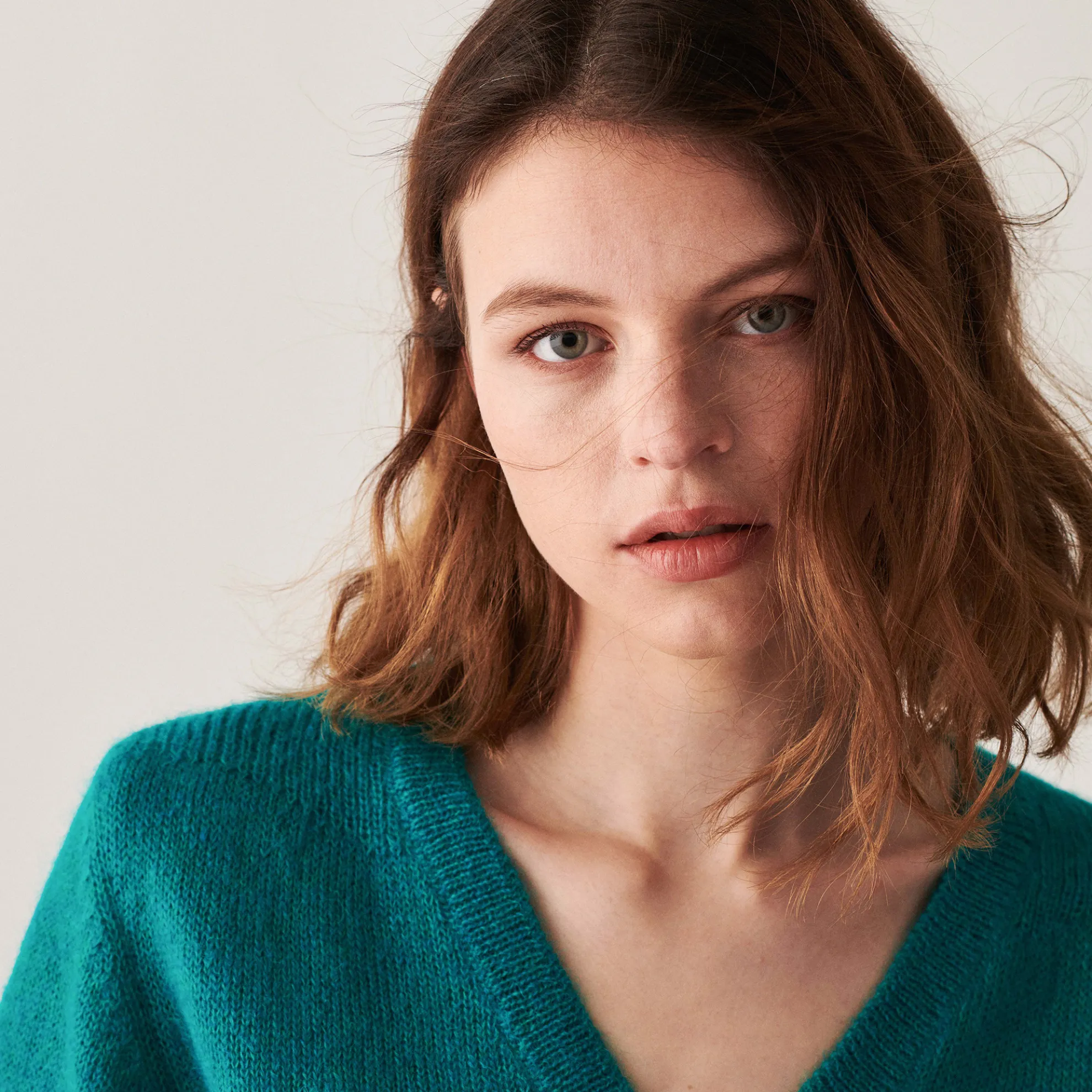 Maison Montagut Pull Col V En Mohair Finitions Bords Cotes - Astrid>Femme Pulls