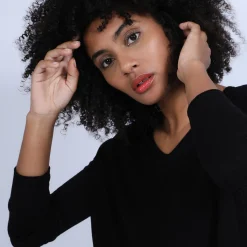 Maison Montagut Pull Col V Oversize En Bambou Cachemire - Ornella><noscript><img width=