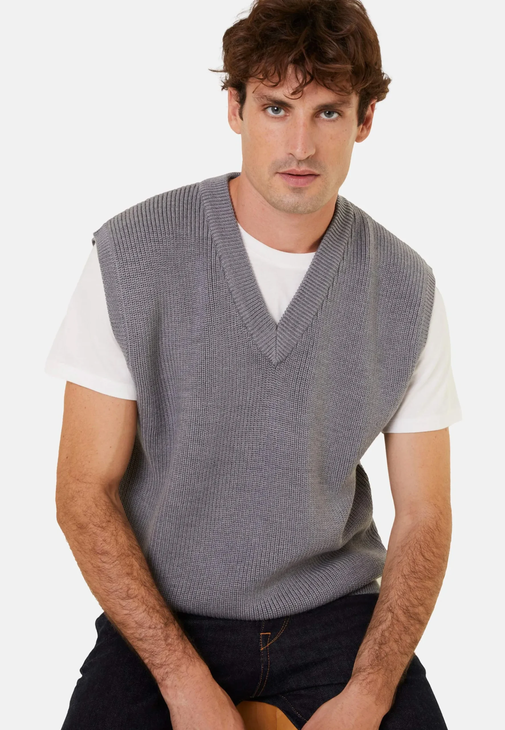 Maison Montagut Pull Col V Sans Manches En Laine Merinos - Felipe>Homme Pulls