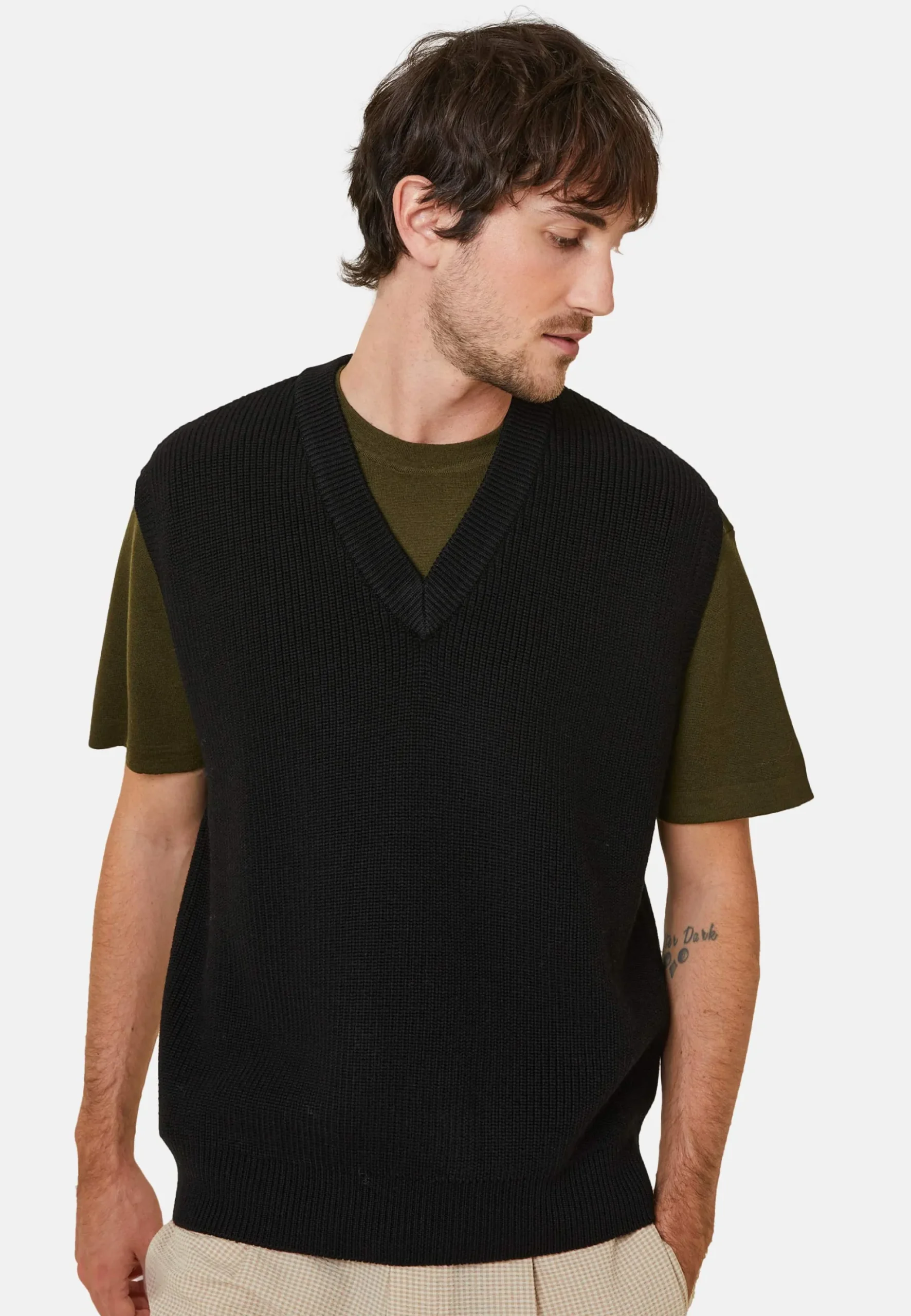 Maison Montagut Pull Col V Sans Manches En Laine Merinos - Felipe>Homme Pulls