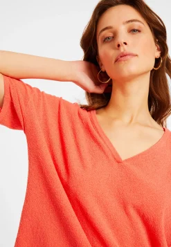 Maison Montagut T-Shirt Ample Col V En Coton Brosse - Maden><noscript><img width=