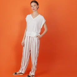 Maison Montagut T-Shirt Col V En Lin Cachemire - Meg><noscript><img width=