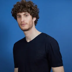 Maison Montagut T-Shirt Col V En Lin Flamme - Bobelia><noscript><img width=